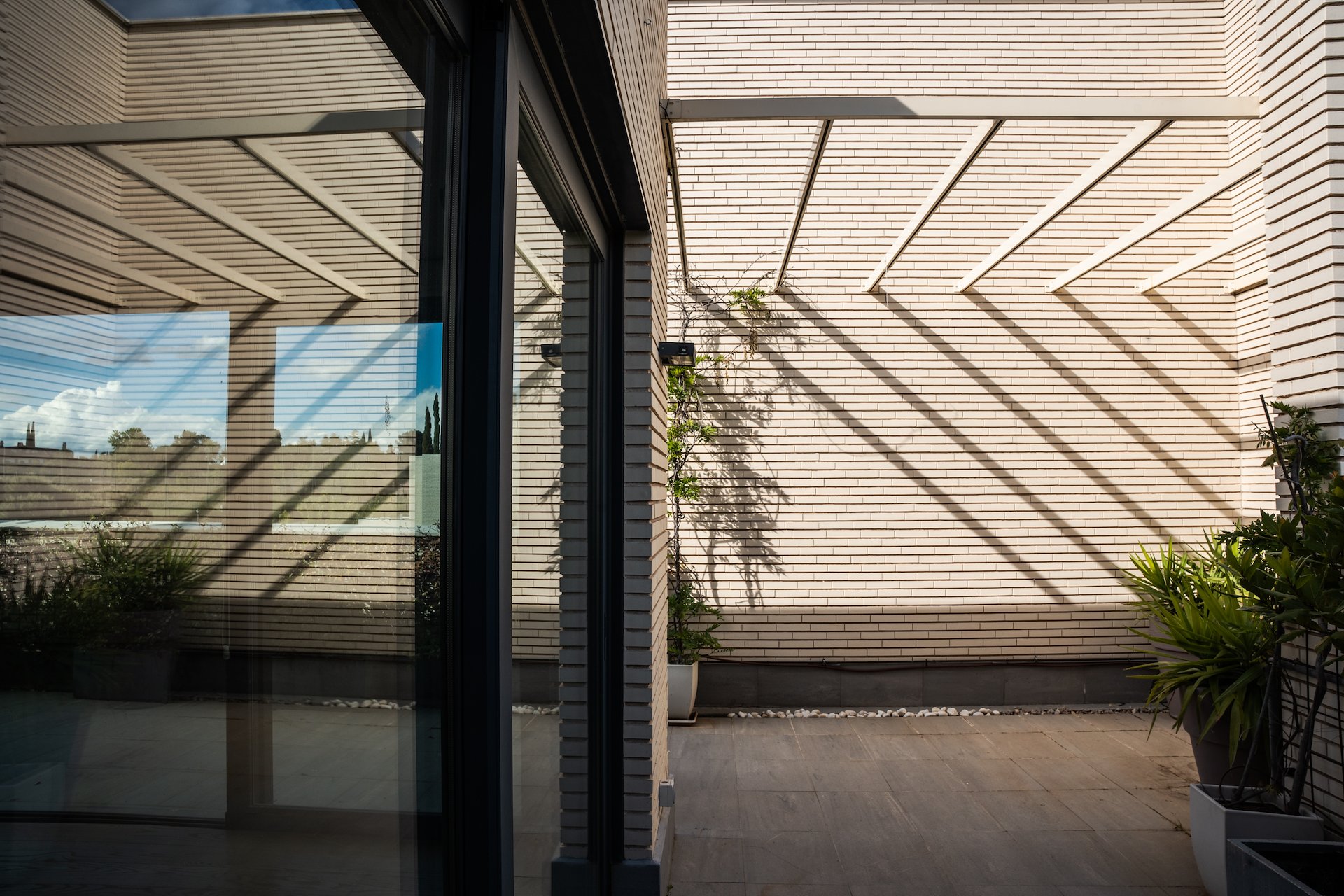 Interiores — fotografía de Matias Chiofalo